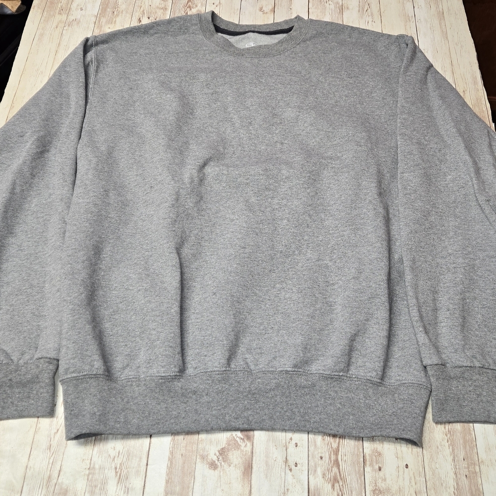 Athletic Works Men’s Medium Gray Crewneck Sweatshirt 38–40 Long Sleeve EUC
